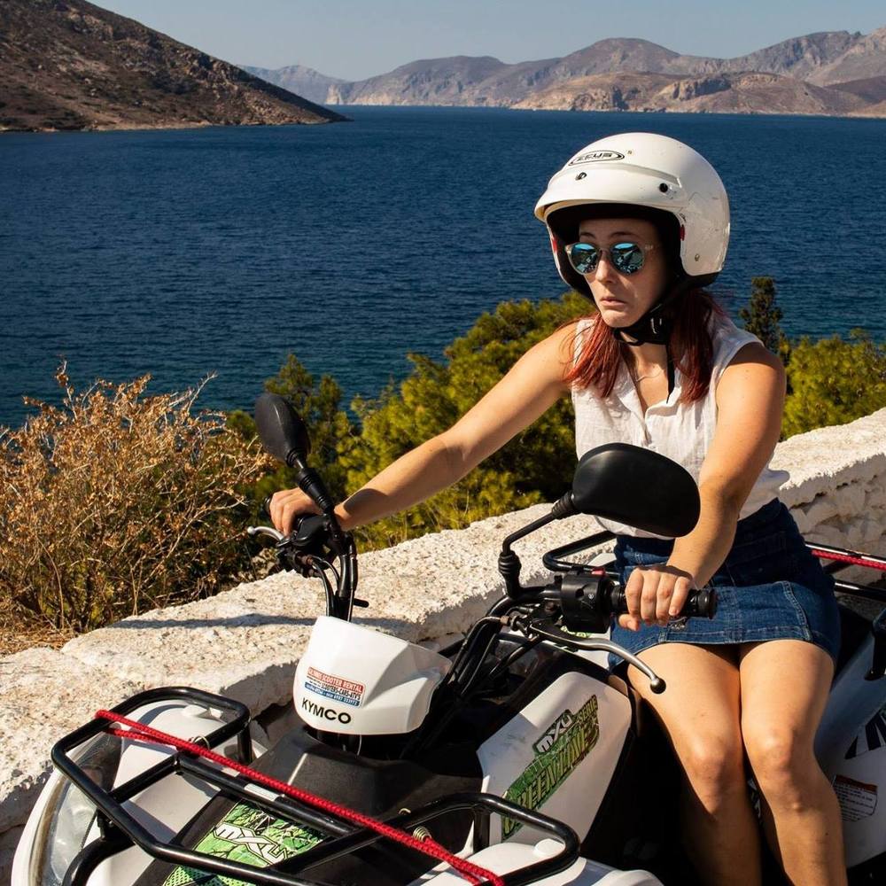 Meet your Posher, Victoria